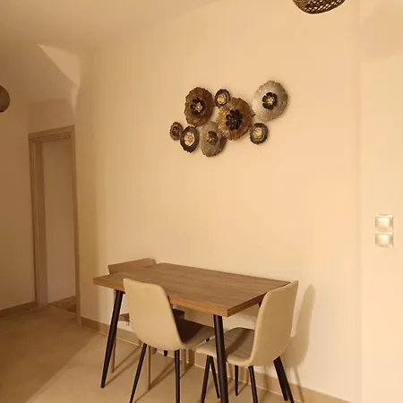 Vayal Apartment *